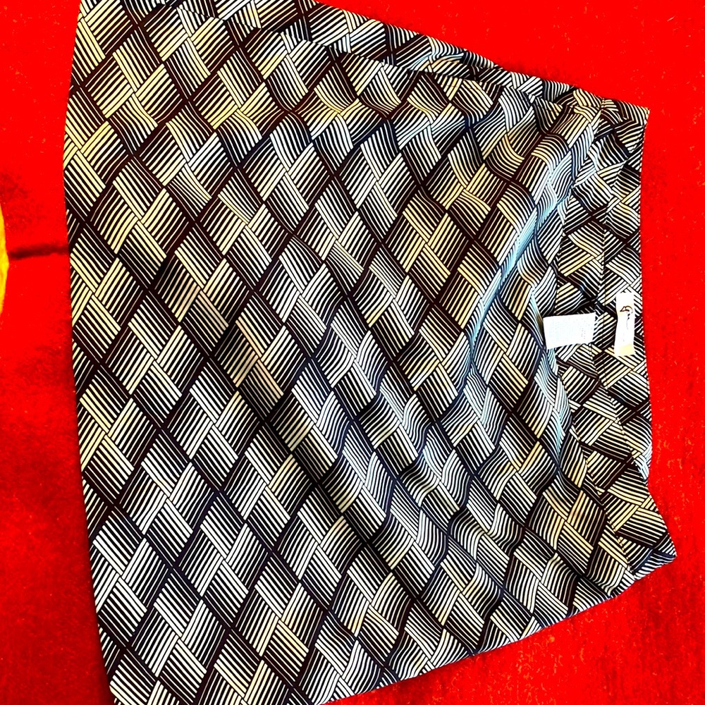 Greg Norman Golf Skort. Like New. Polyester. From Jekyll Island GA Golf Resort.